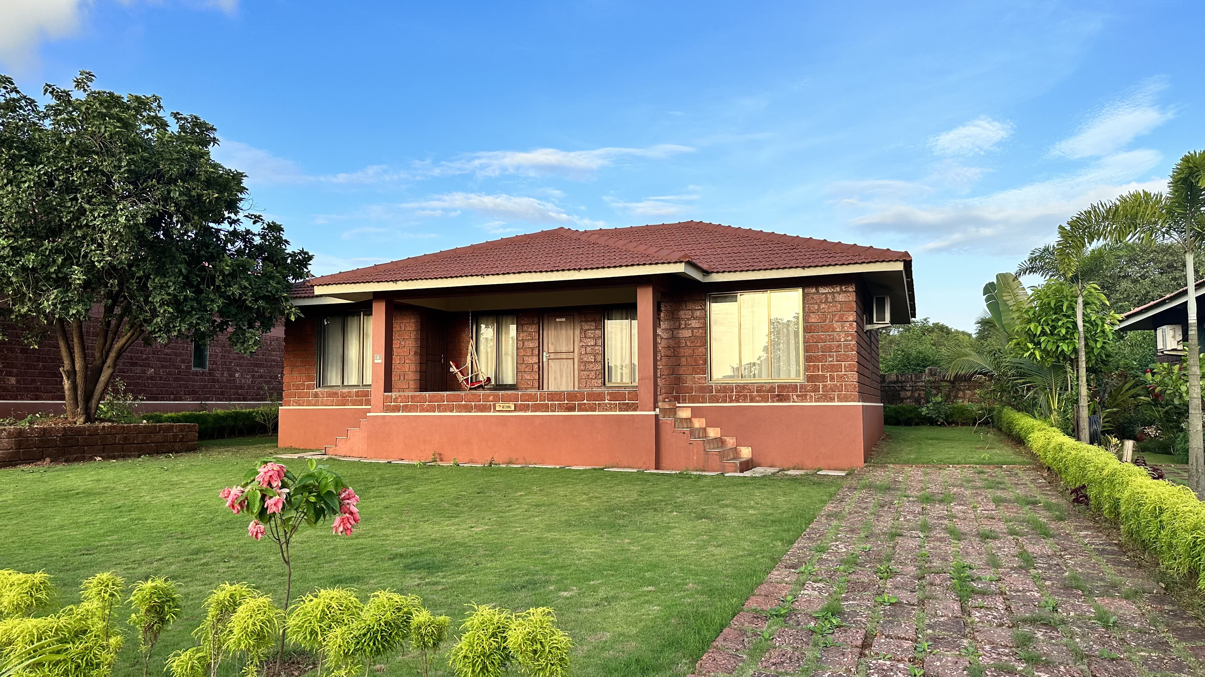 Mango Lakefront Plots for sale Tapola, Mahabaleshwar, Satara, Maharashtra – 412806 , Mahabaleshwar